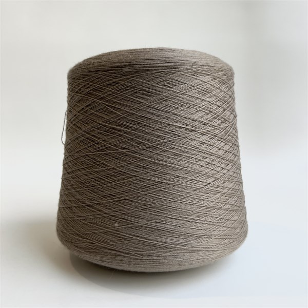 Harmony Woolmar 2/30 - Tollegno: 100% меринос экстрафайн. Метраж 1500м/100г 01338